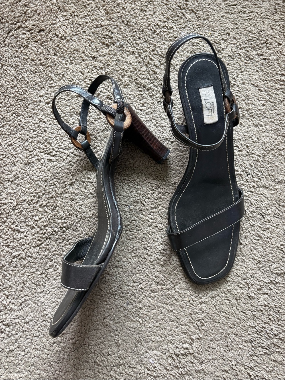 Vintage LOFT Dark Brown Leather Heeled Sandals with Wood Rings